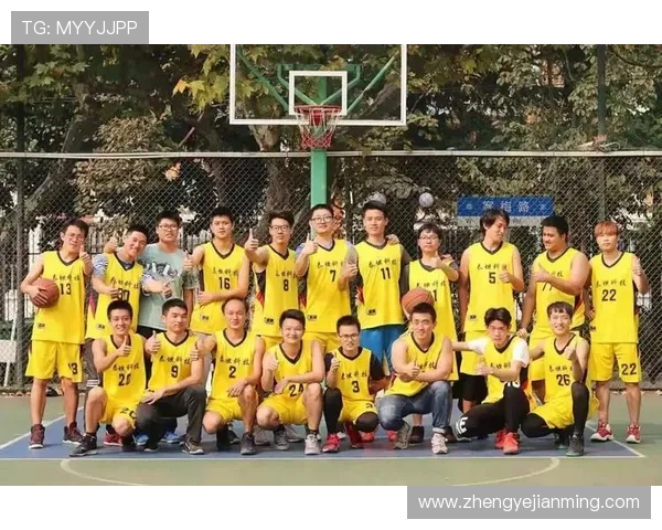 上海篮球队的默契配合与战术分析探讨 上海篮球队的默契配合与战术分析探讨