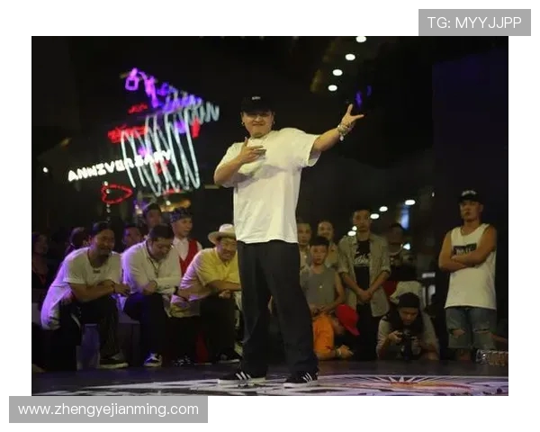 与杨伟对话探索街舞生涯的热情与挑战 与杨伟对话探索街舞生涯的热情与挑战