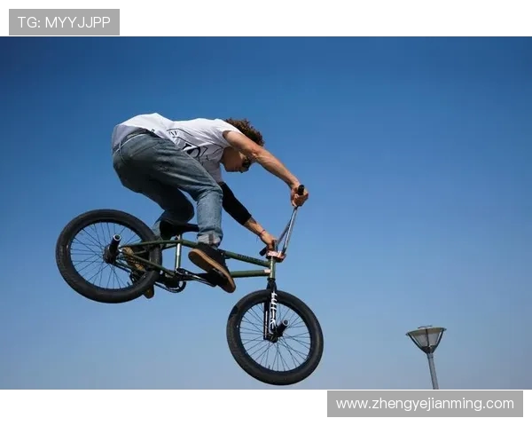 深圳极限运动队在全国街舞大赛中的个人能力展现与点评分析 深圳极限运动队在全国街舞大赛中的个人能力展现与点评分析