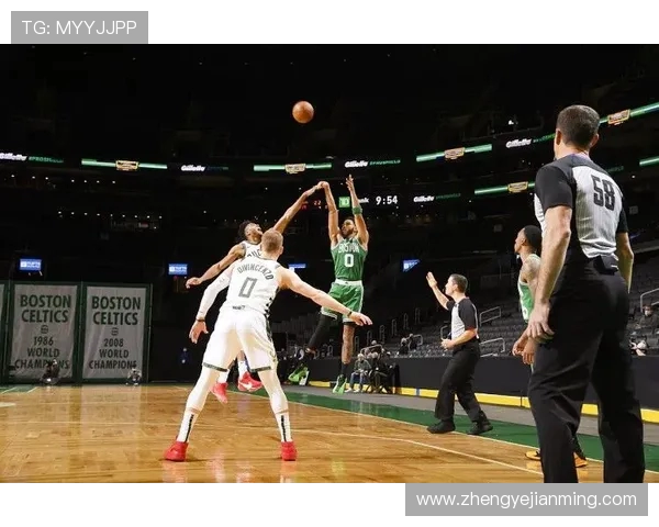 南京篮球队状态飙升创历史新高引发球迷热议与期待