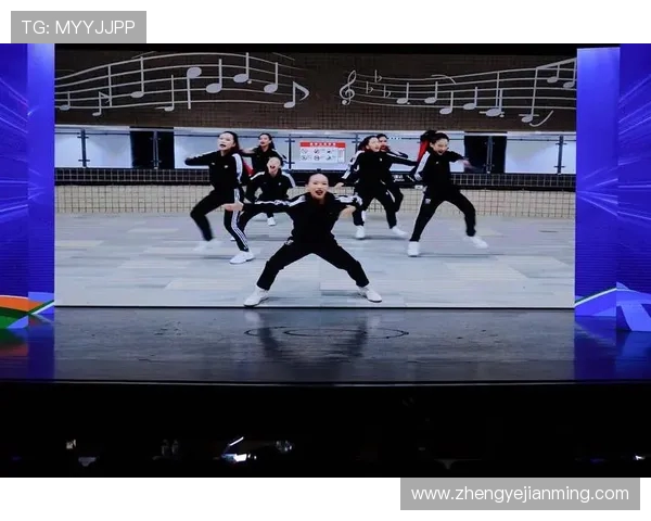 南京街舞队与上海街舞队的精彩对决分析与力量碰撞全景回顾